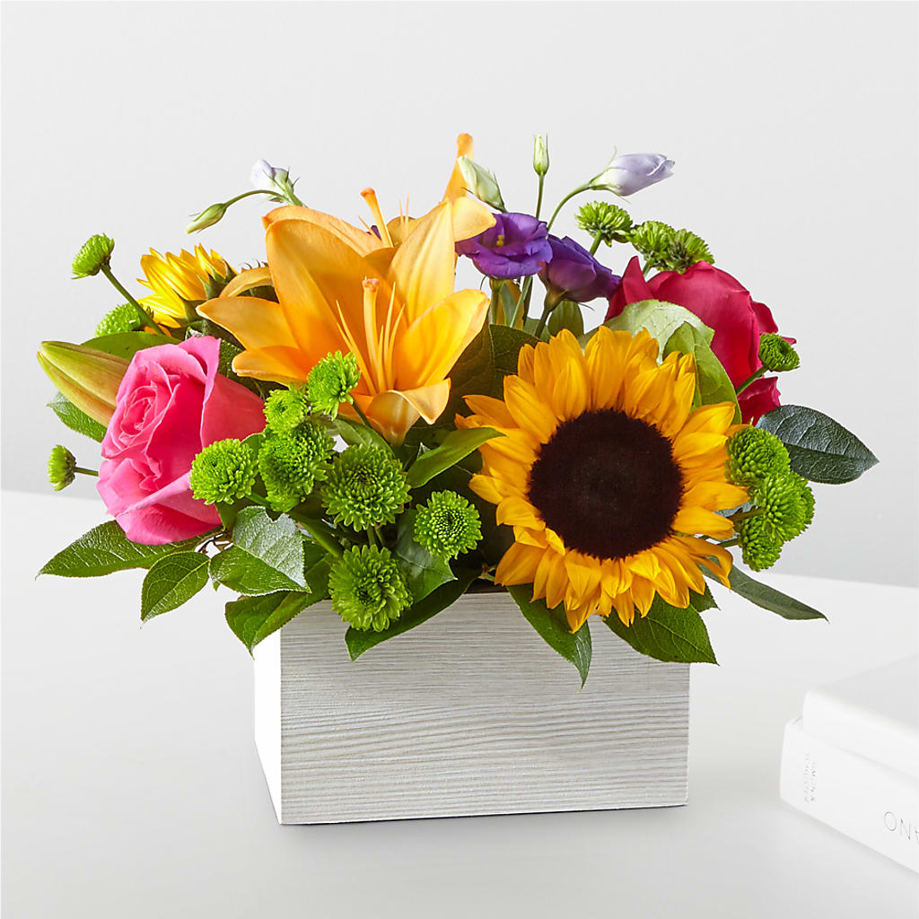 Best Day Box Bouquet – XOXO FLORALS & WINE, Newark OH