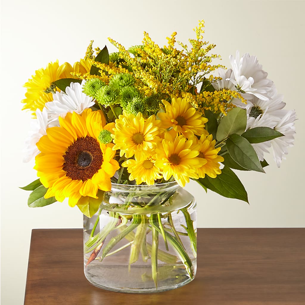 Hello Sunshine Bouquet – XOXO FLORALS & WINE, Newark OH