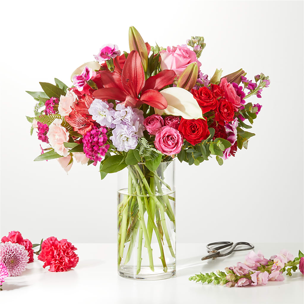 Swooning Over You - A Luxury Florist Original – XOXO FLORALS & WINE, Newark OH
