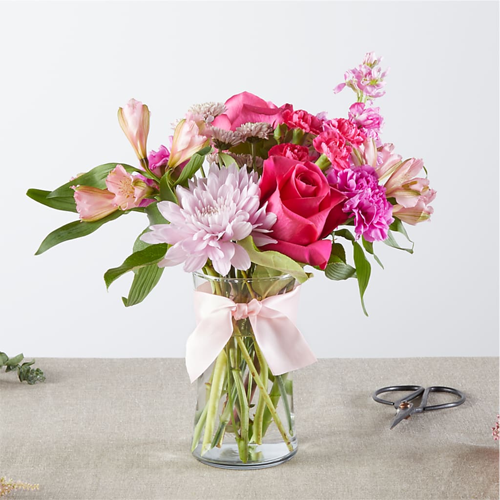 Pink Ribbon - A Florist Original – XOXO FLORALS & WINE, Newark OH