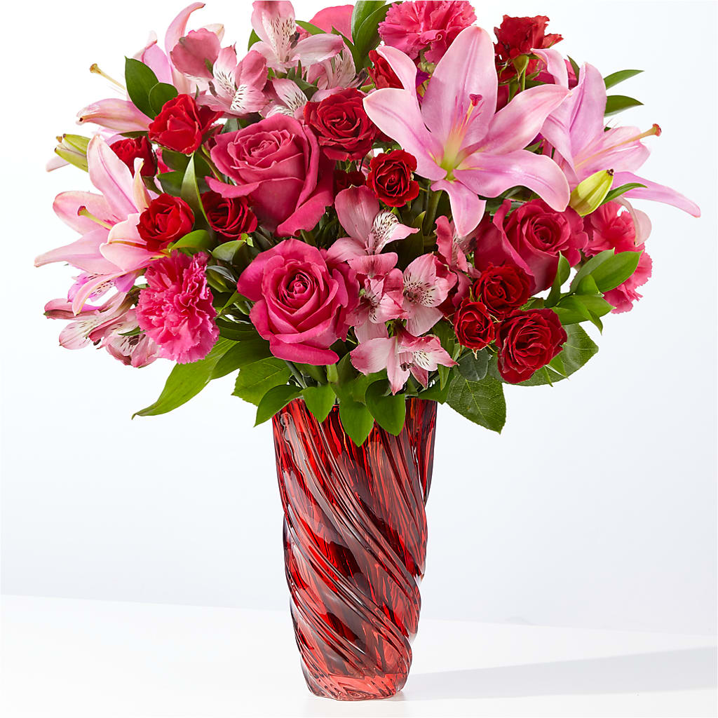 In Love Bouquet with Luxe Swirl Vase – XOXO FLORALS & WINE, Newark OH
