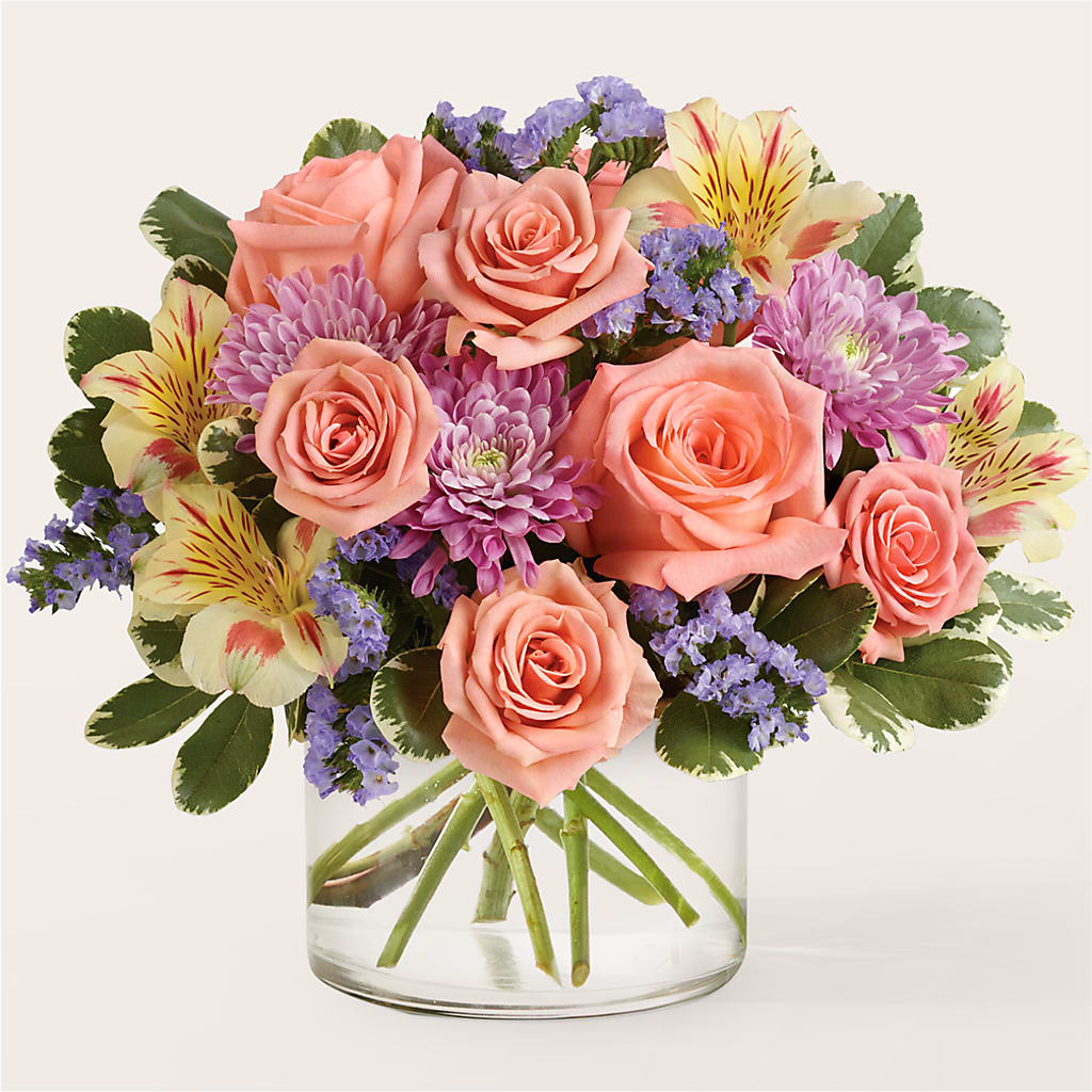 Candy Coated Bouquet – XOXO FLORALS & WINE, Newark OH