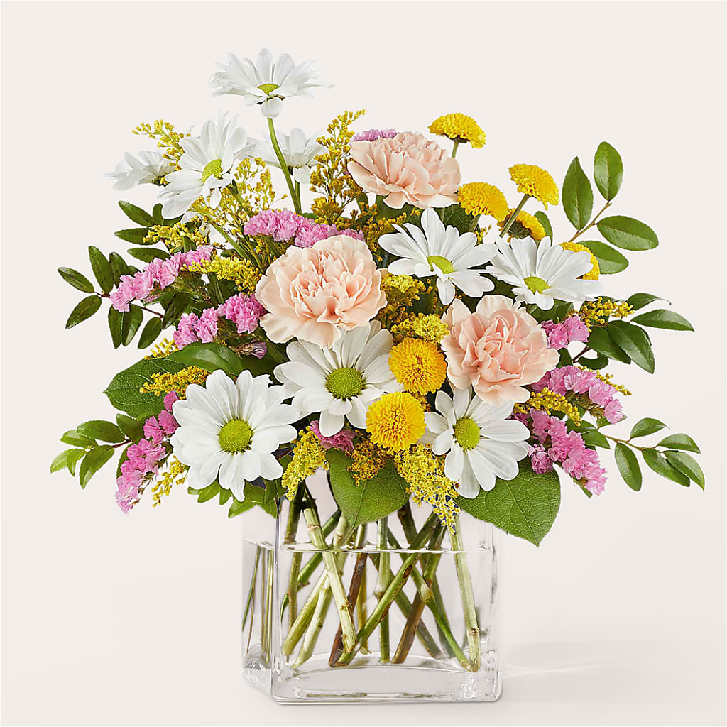 Country Cottage Bouquet – XOXO FLORALS & WINE, Newark OH