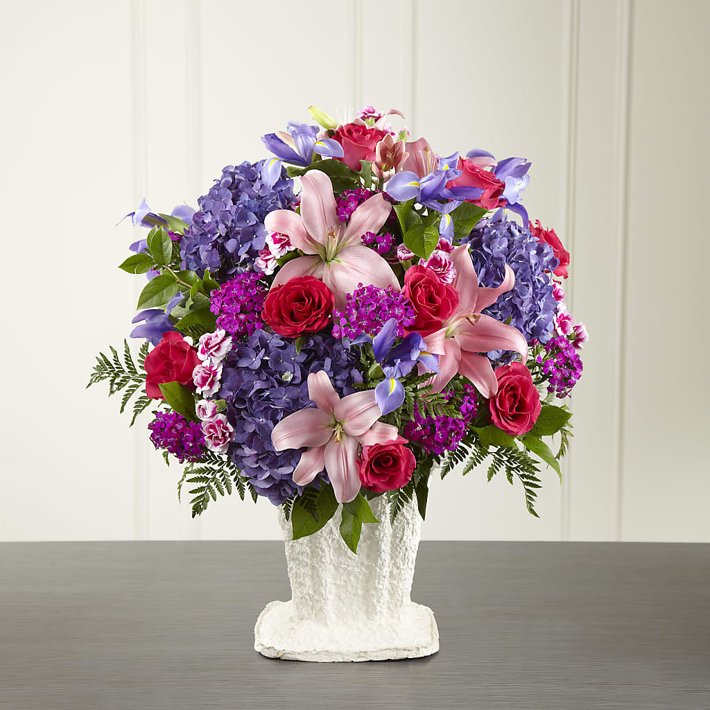 We Fondly Remember Arrangement – XOXO FLORALS & WINE, Newark OH