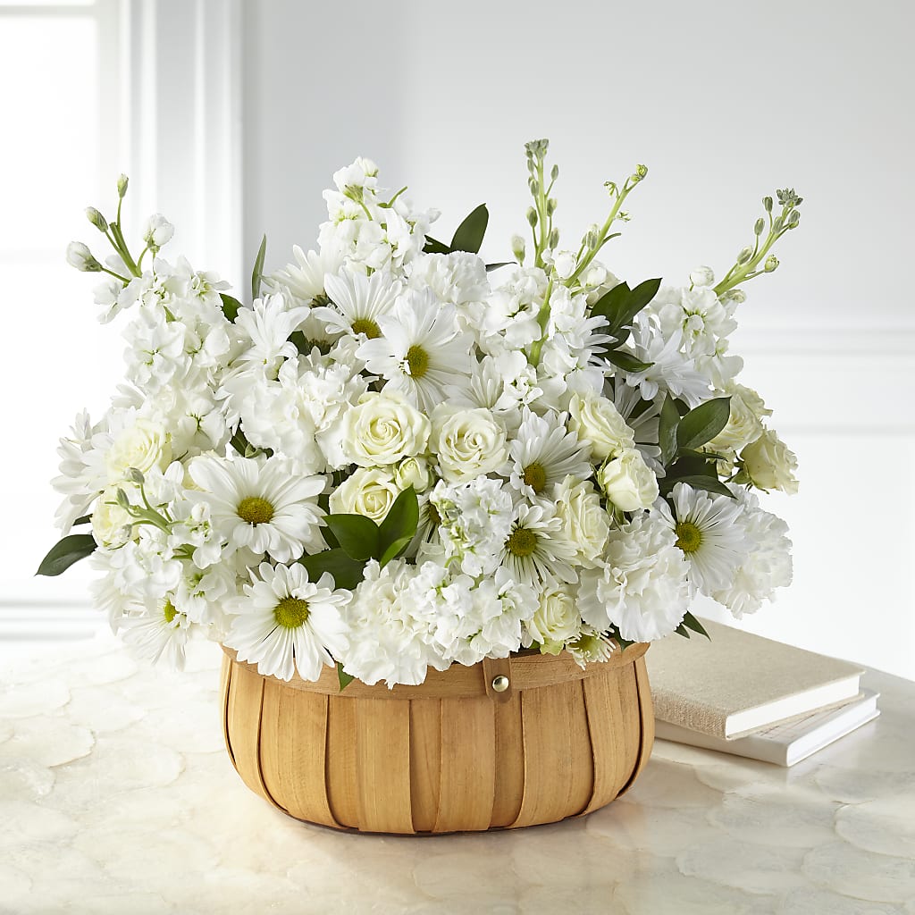 Graceful Garden Basket – XOXO FLORALS & WINE, Newark OH