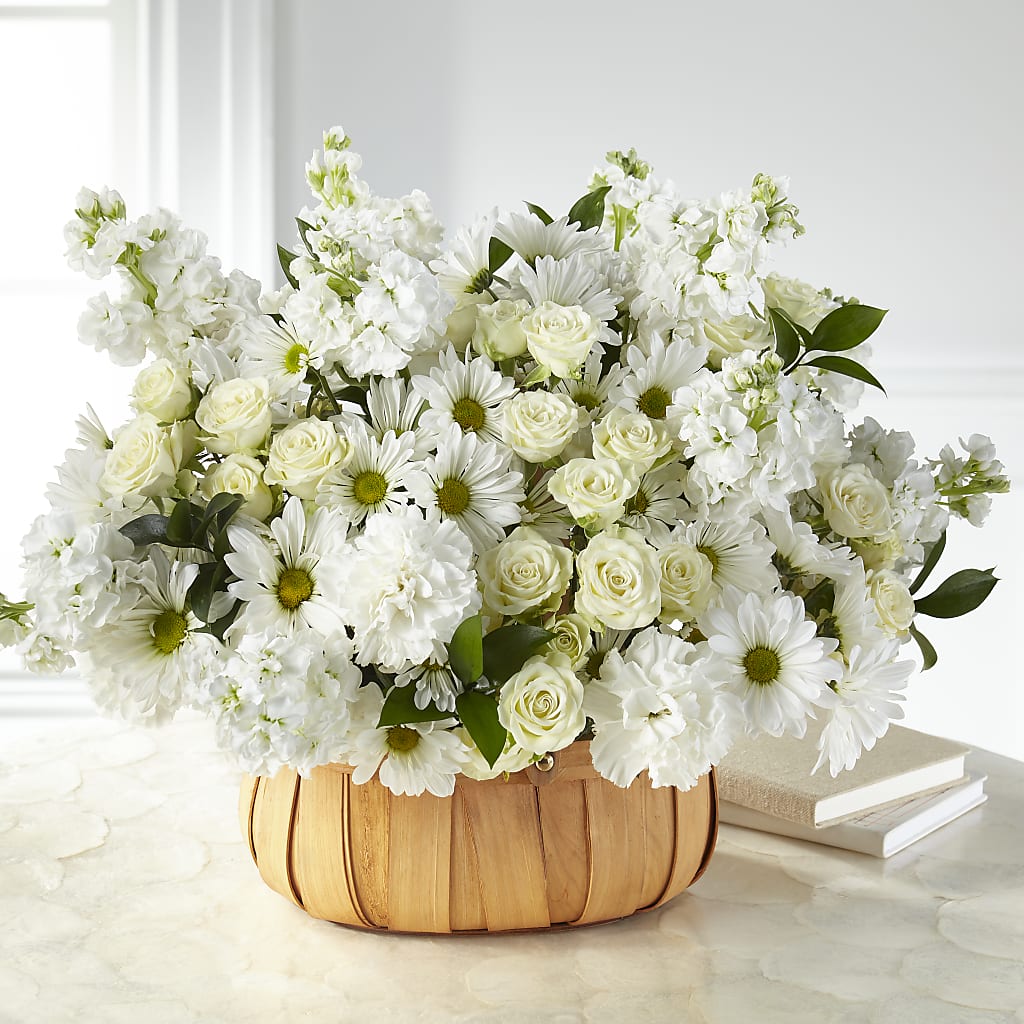 Graceful Garden Basket – XOXO FLORALS & WINE, Newark OH
