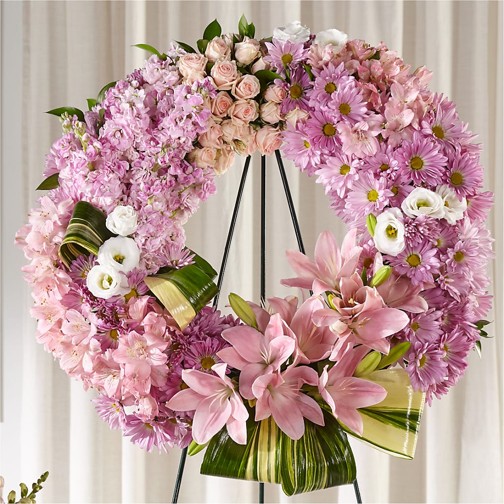 Gift of Warmth Wreath – XOXO FLORALS & WINE, Newark OH