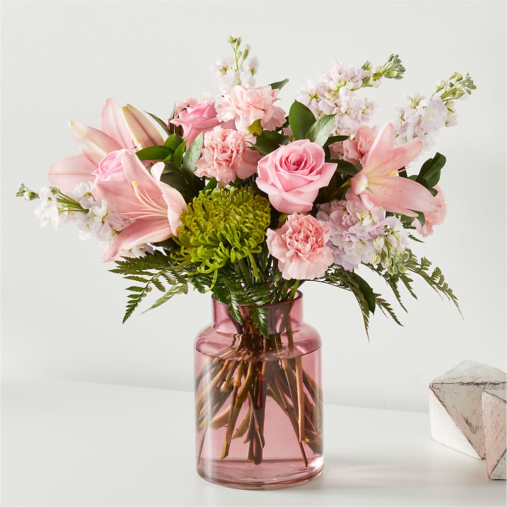Pretty in Pink Bouquet – XOXO FLORALS & WINE, Newark OH