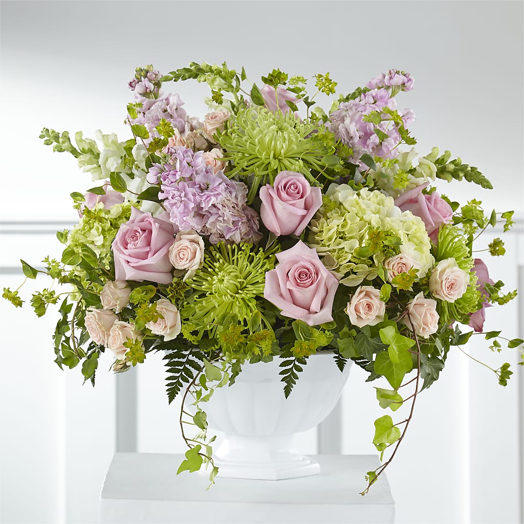Radiant Embrace Arrangement – XOXO FLORALS & WINE, Newark OH
