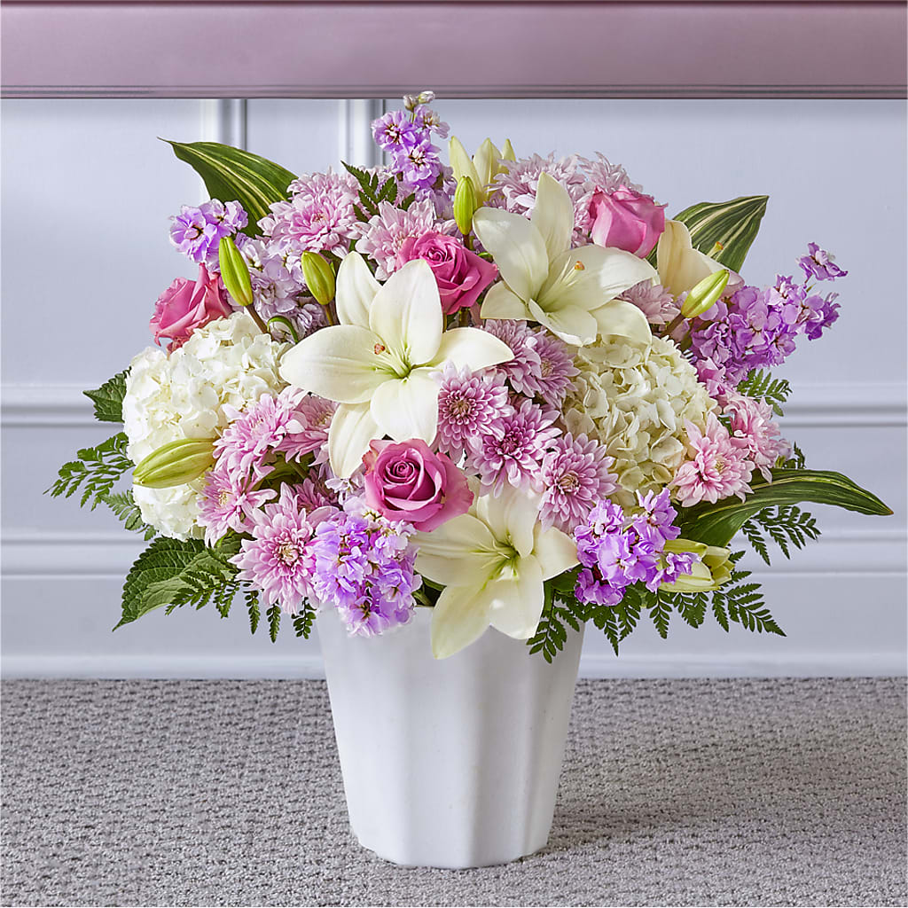 Heaven Sent Floor Basket – XOXO FLORALS & WINE, Newark OH