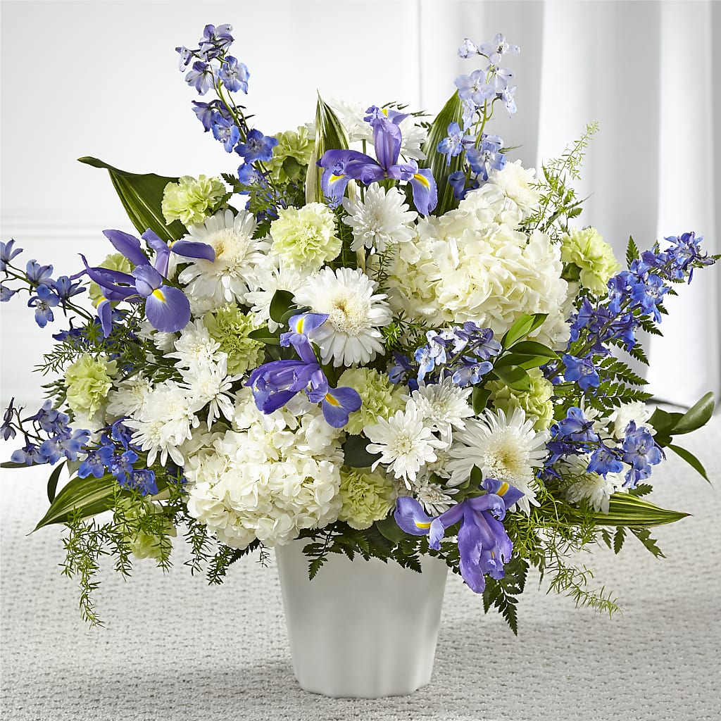 Soft Serenity Floor Basket – XOXO FLORALS & WINE, Newark OH