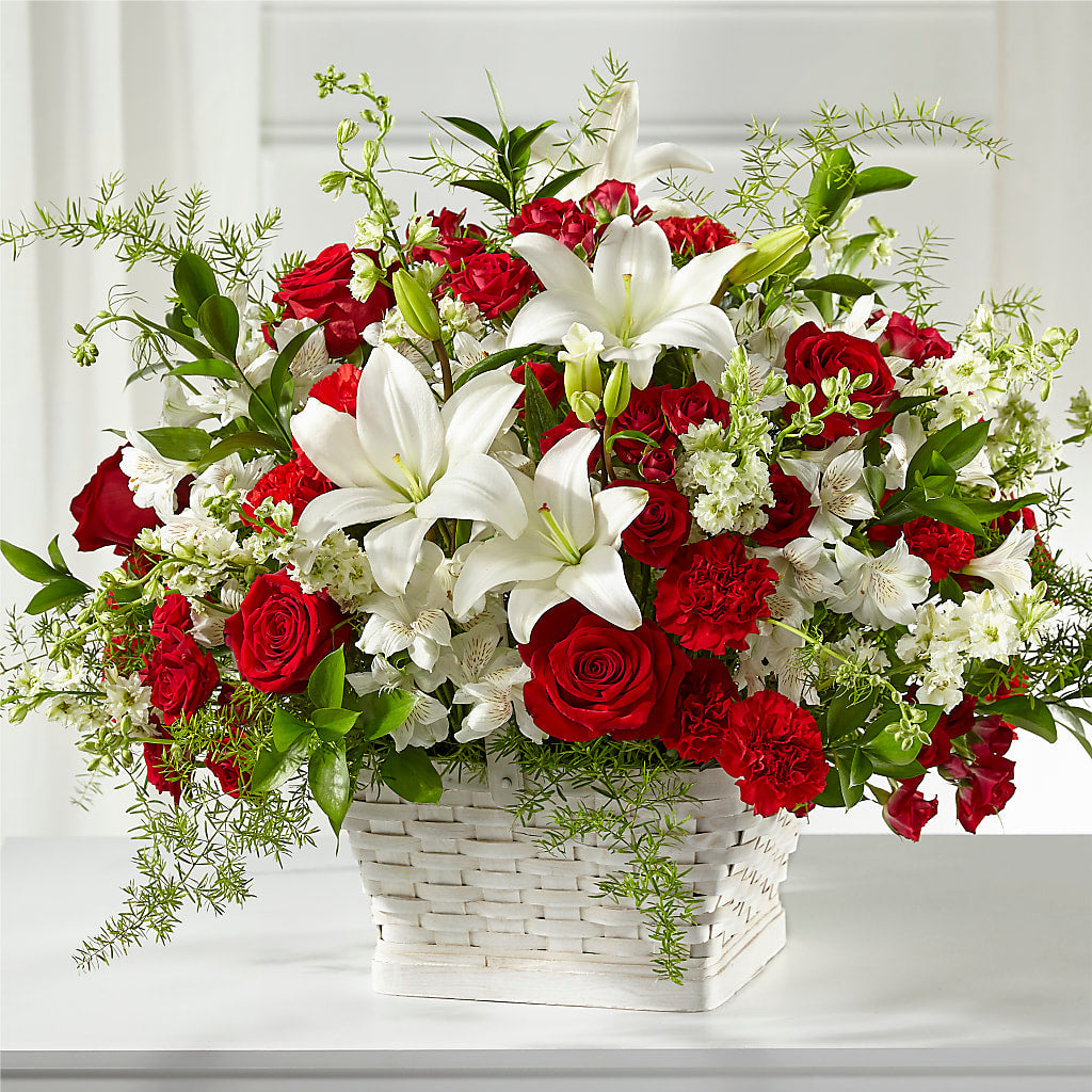 Sentiments of Love Arrangement – XOXO FLORALS & WINE, Newark OH