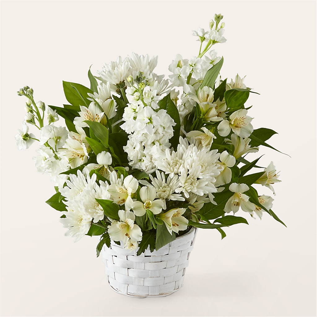 Eternal Affection Arrangement – XOXO FLORALS & WINE, Newark OH