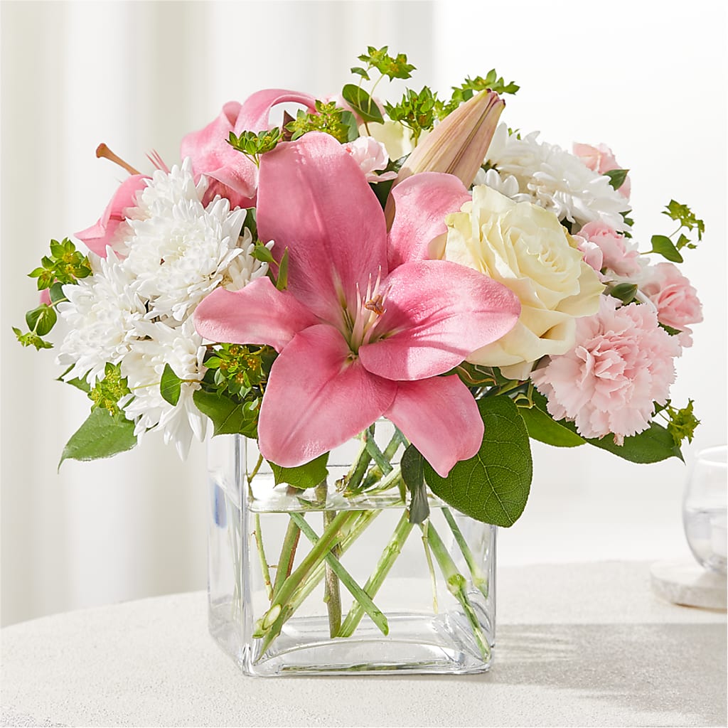 By Your Side Bouquet – XOXO FLORALS & WINE, Newark OH