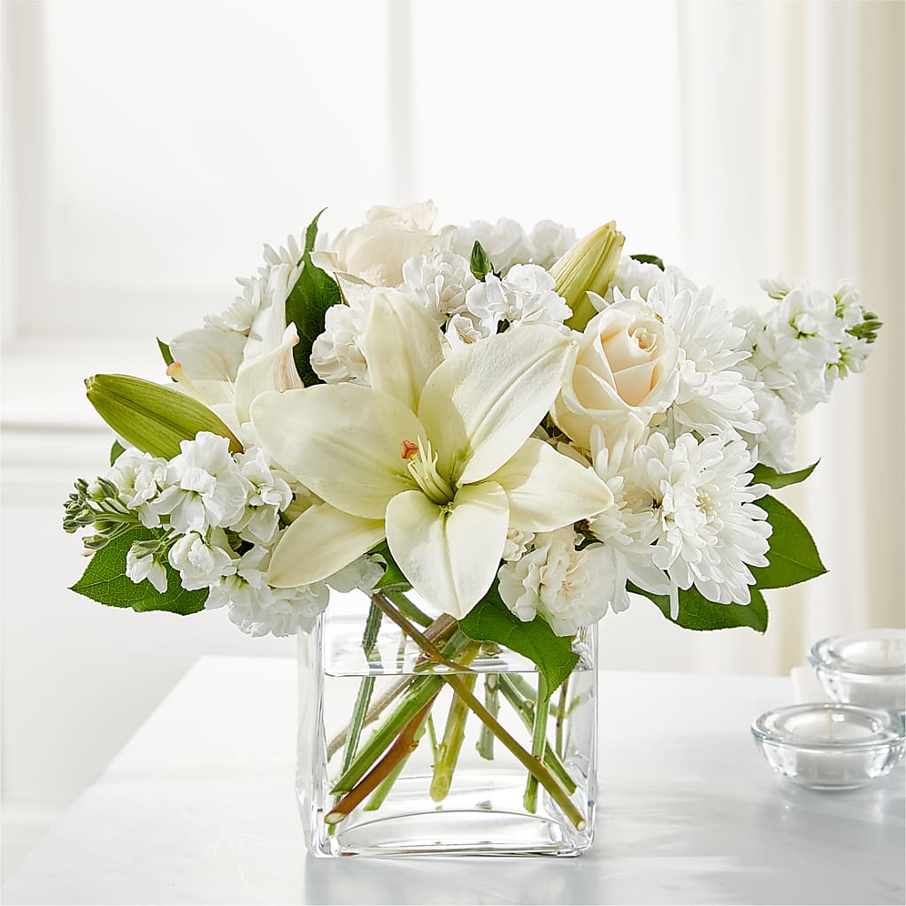 Gentle Breeze Bouquet – XOXO FLORALS & WINE, Newark OH