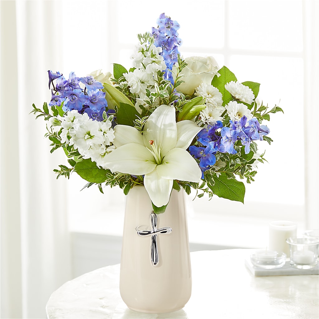 Heavenly Blossoms Bouquet – XOXO FLORALS & WINE, Newark OH