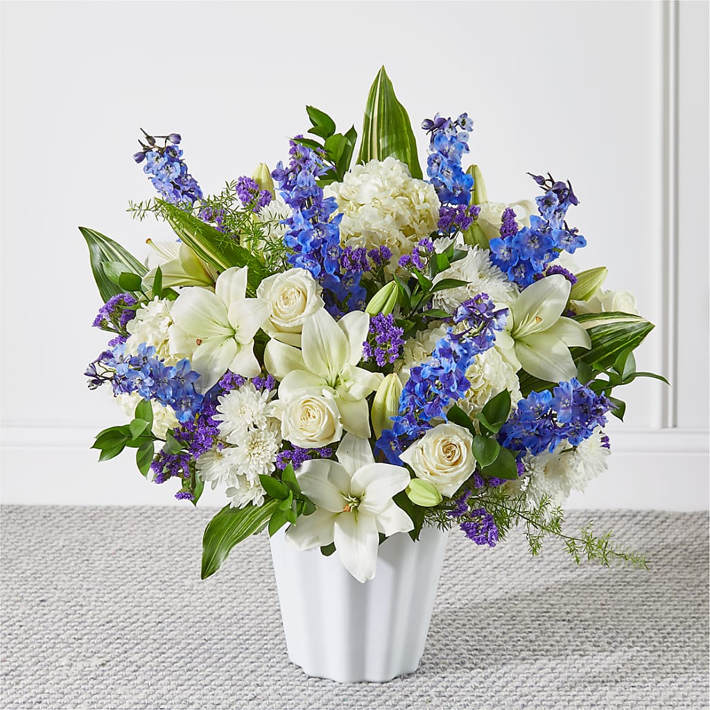 Take Comfort Floor Basket – XOXO FLORALS & WINE, Newark OH
