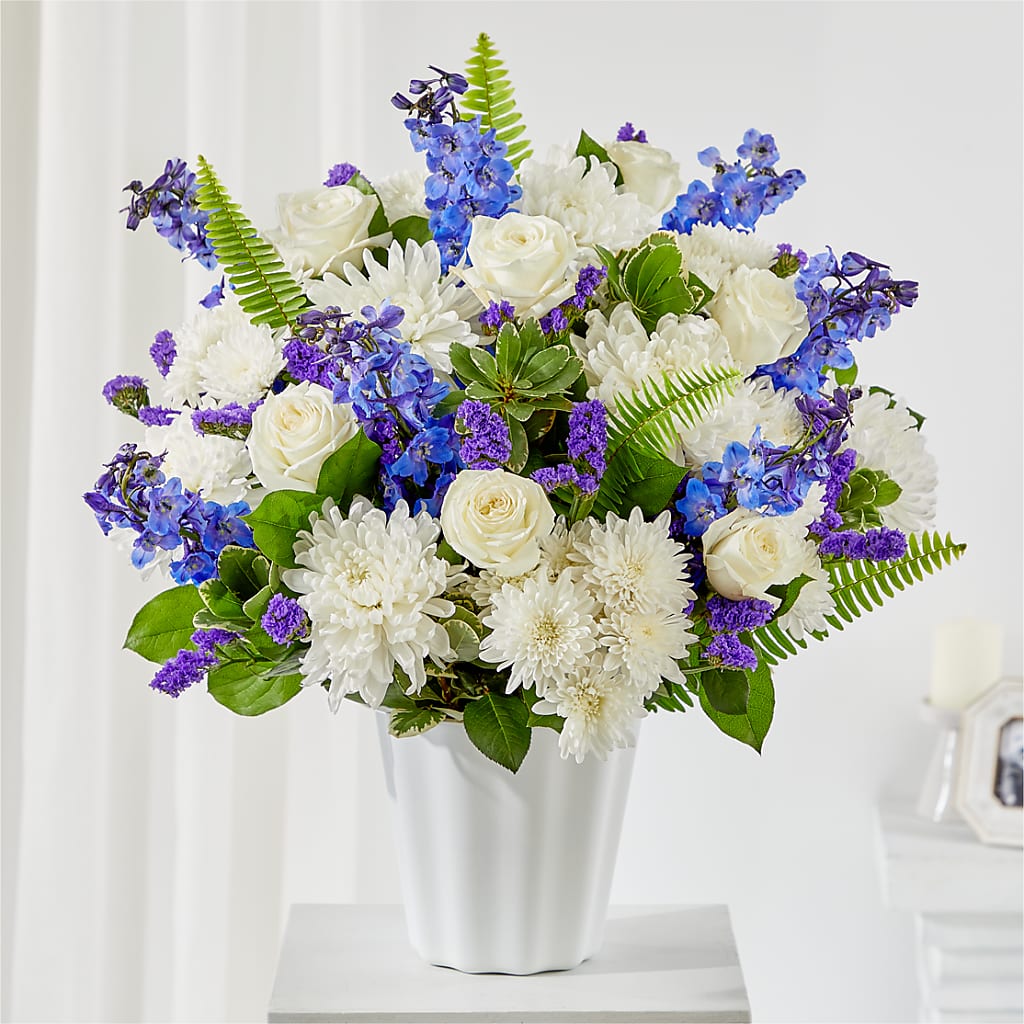 Hold Dear Tabletop Basket – XOXO FLORALS & WINE, Newark OH