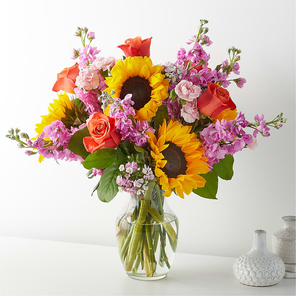 Yellow Brick Road Bouquet – XOXO FLORALS & WINE, Newark OH