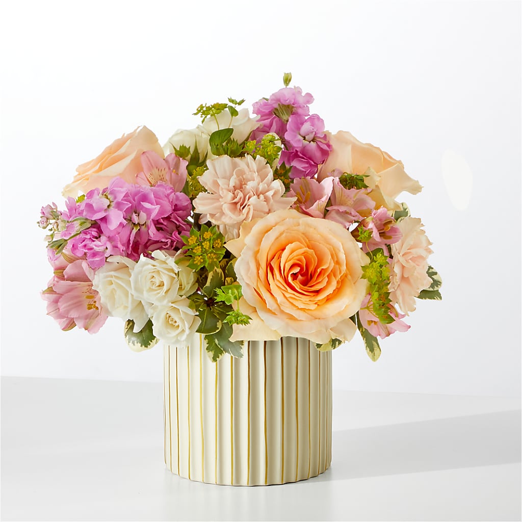 Paradise Bouquet with Ivory Vase – XOXO FLORALS & WINE, Newark OH