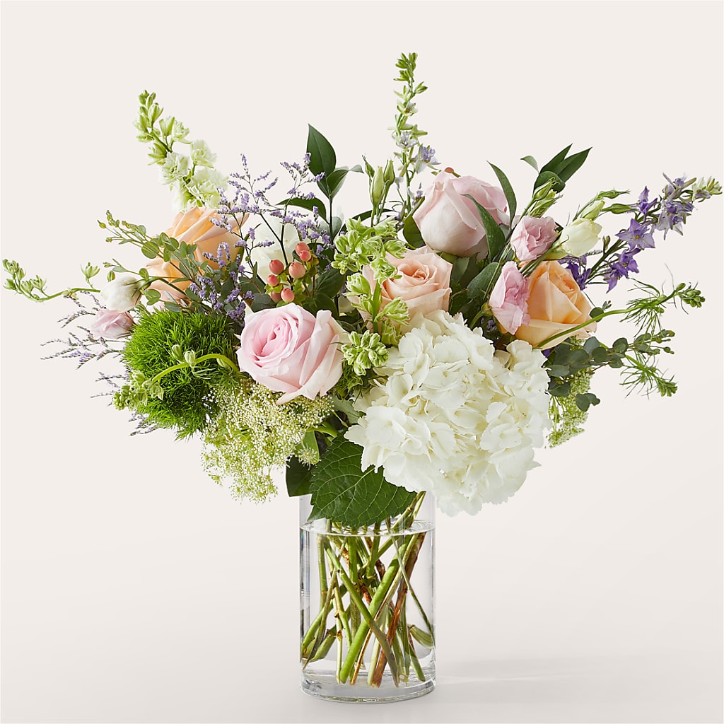From Scratch Luxury Bouquet – XOXO FLORALS & WINE, Newark OH