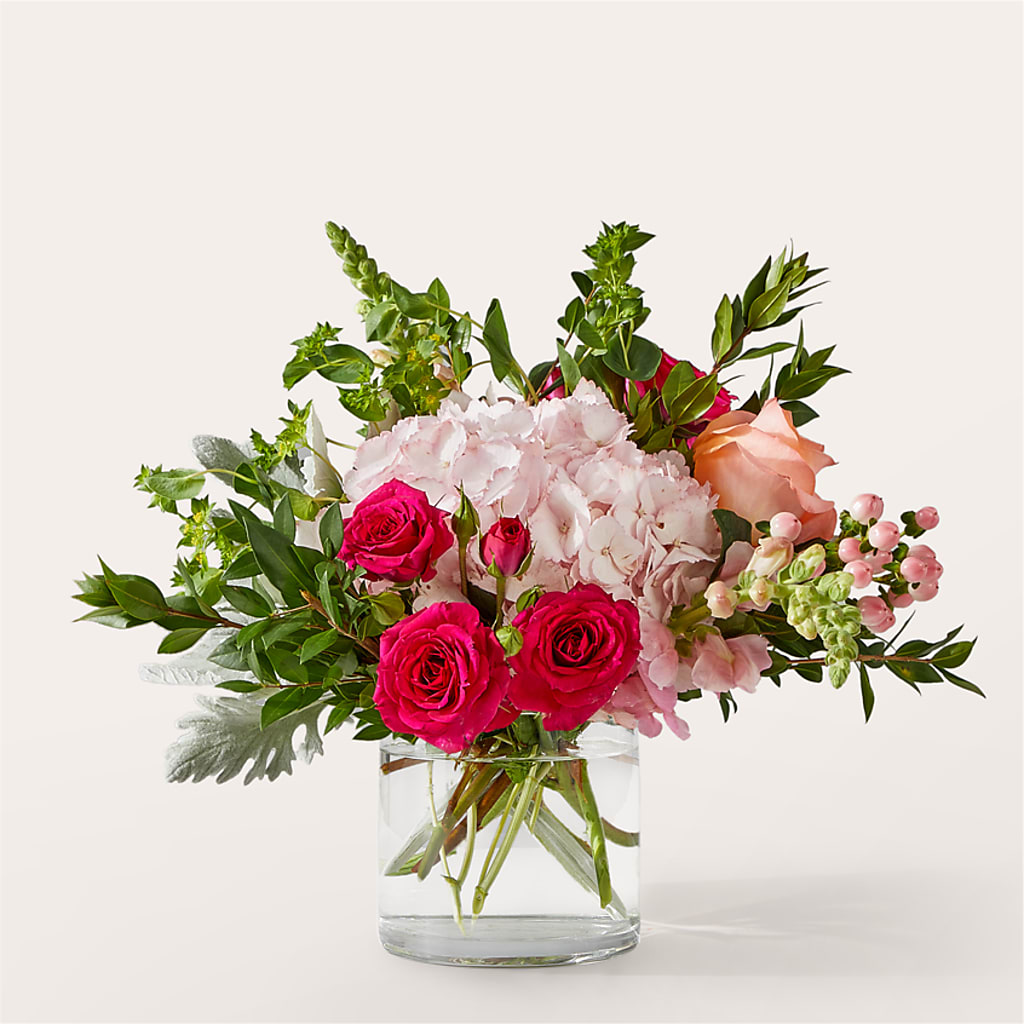 Glitz & Glam Bouquet – XOXO FLORALS & WINE, Newark OH