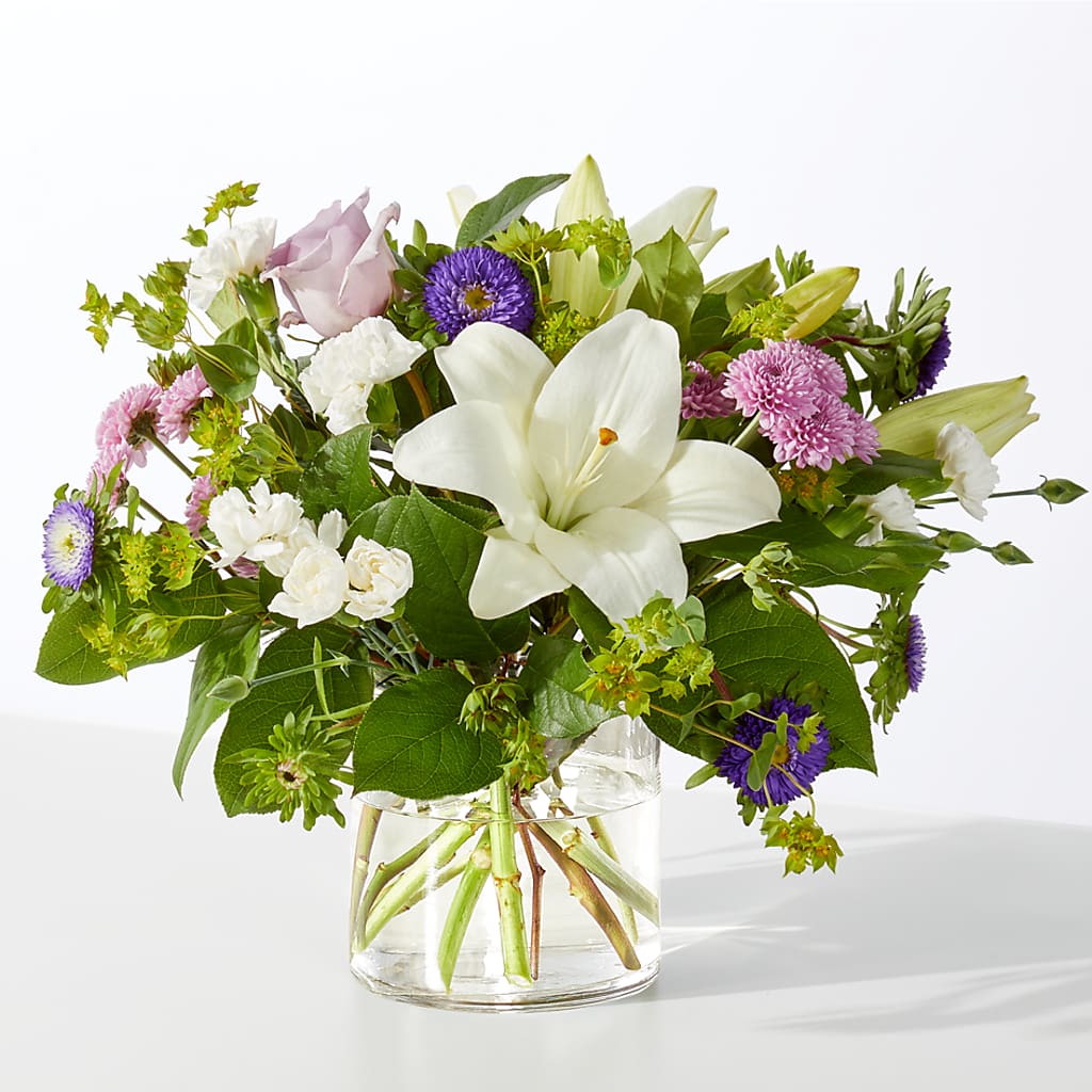 April Showers Bouquet – XOXO FLORALS & WINE, Newark OH