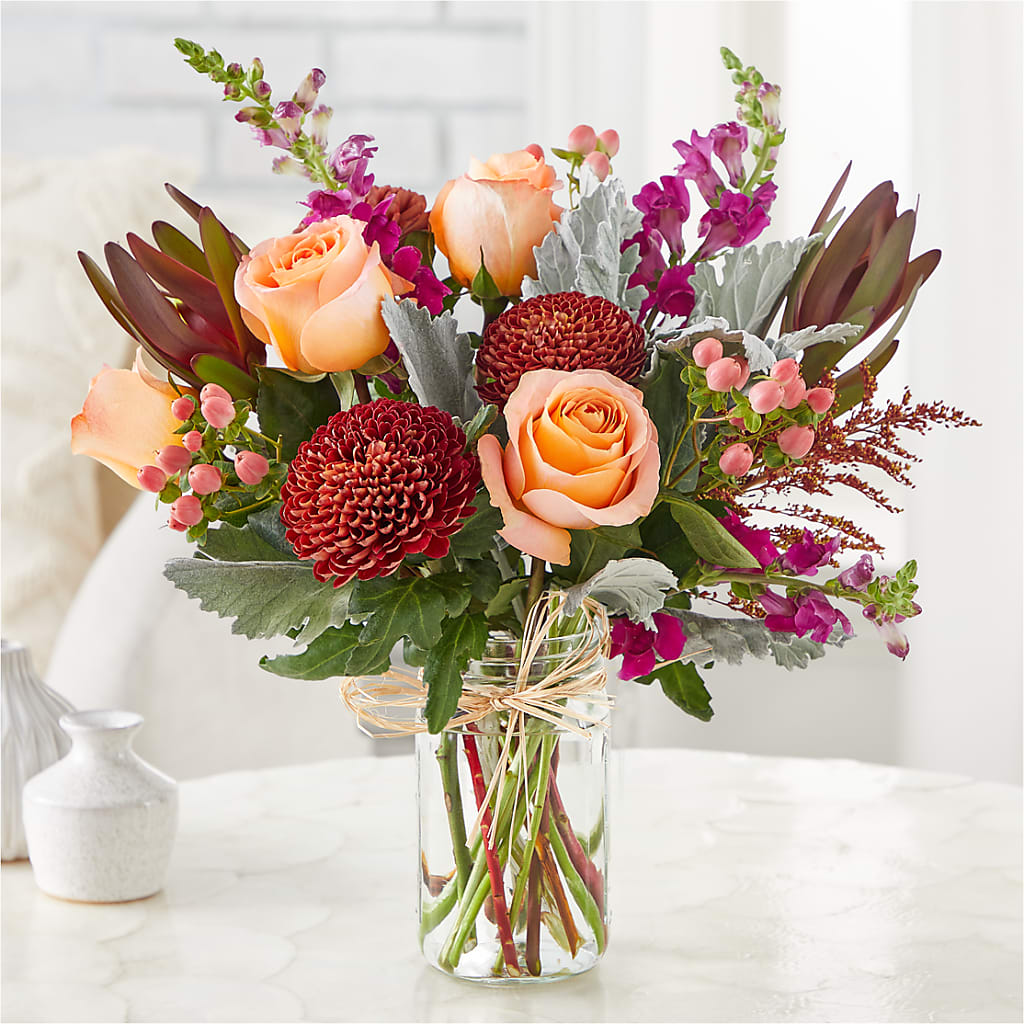 Moody Hues Bouquet – XOXO FLORALS & WINE, Newark OH