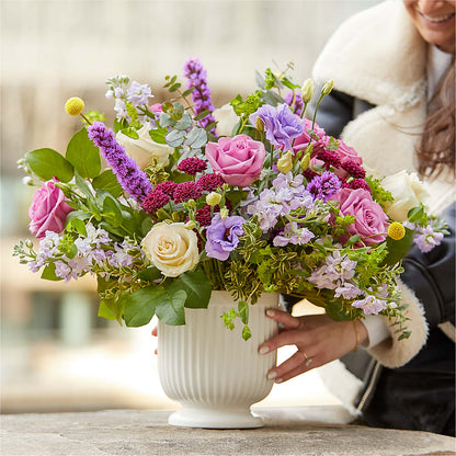 Work of Art Bouquet – XOXO FLORALS & WINE, Newark OH
