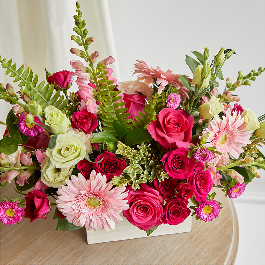 Too Cute Bouquet – XOXO FLORALS & WINE, Newark OH