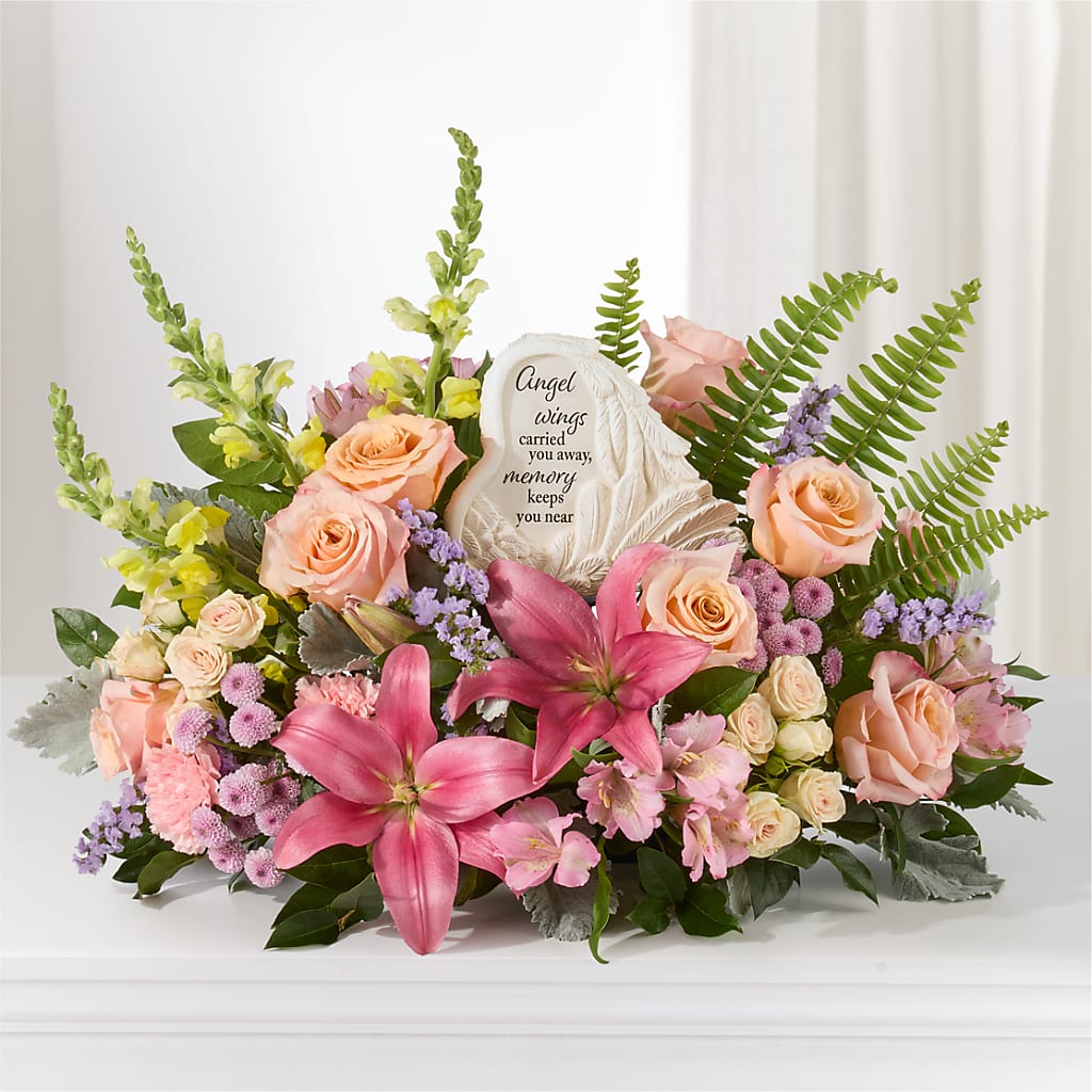 Gentle Light Arrangement – XOXO FLORALS & WINE, Newark OH