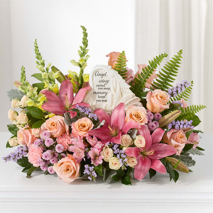 Gentle Light Arrangement – XOXO FLORALS & WINE, Newark OH