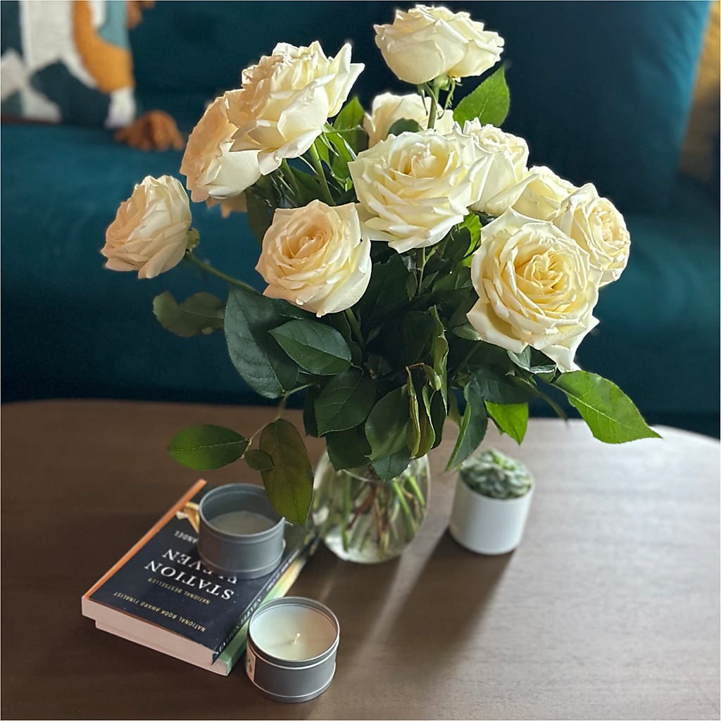 Long Stem Yellow Rose Bouquet – XOXO FLORALS & WINE, Newark OH