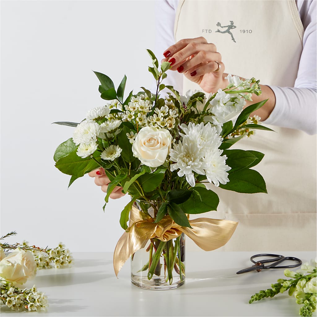 New Beginnings – A Florist Original – XOXO FLORALS & WINE, Newark OH