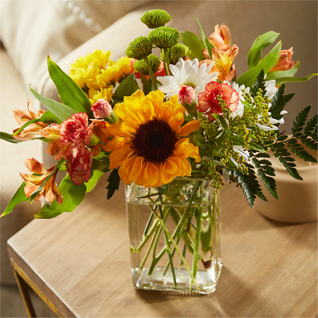 Fall Delight – A Florist Original – XOXO FLORALS & WINE, Newark OH