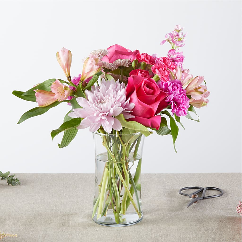 Pink Ribbon - A Florist Original – XOXO FLORALS & WINE, Newark OH
