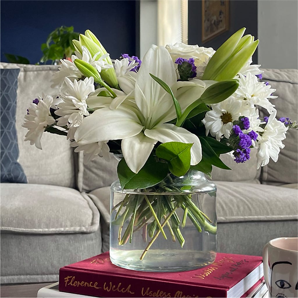 Beyond Blue Bouquet – XOXO FLORALS & WINE, Newark OH
