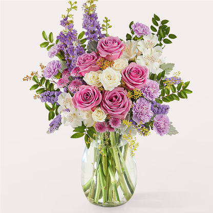 Lucky Me Bouquet – XOXO FLORALS & WINE, Newark OH