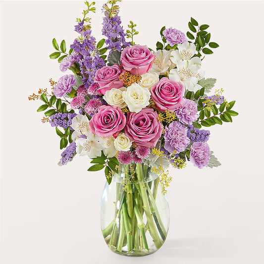 Lucky Me Bouquet – XOXO FLORALS & WINE, Newark OH