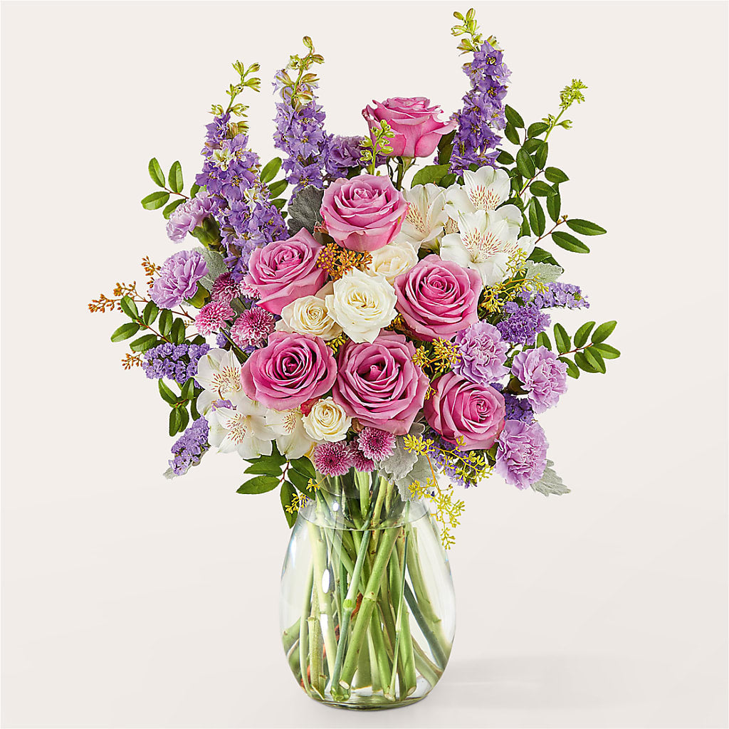 Lucky Me Bouquet – XOXO FLORALS & WINE, Newark OH