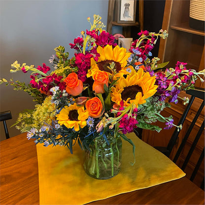 Rays of Life Bouquet – XOXO FLORALS & WINE, Newark OH