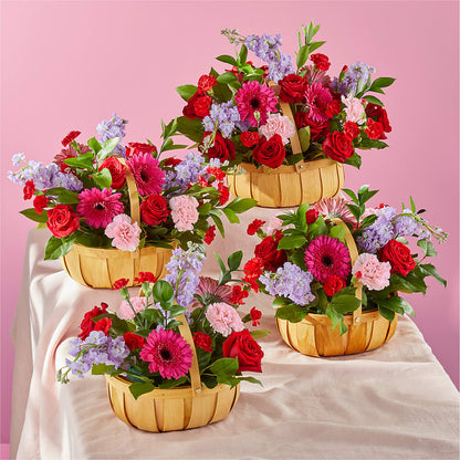 Pink Picnic Basket – XOXO FLORALS & WINE, Newark OH