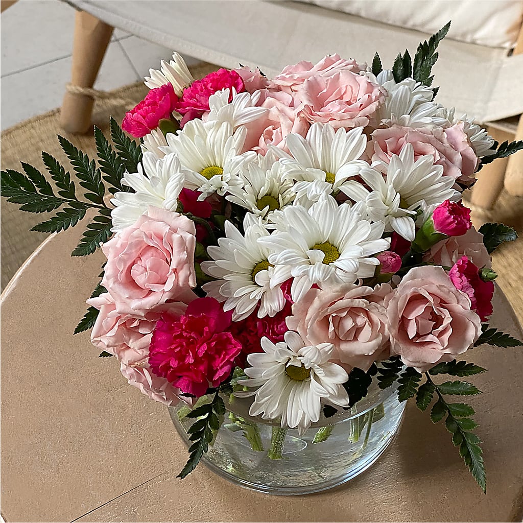 Sweet Surprises® Bouquet – XOXO FLORALS & WINE, Newark OH
