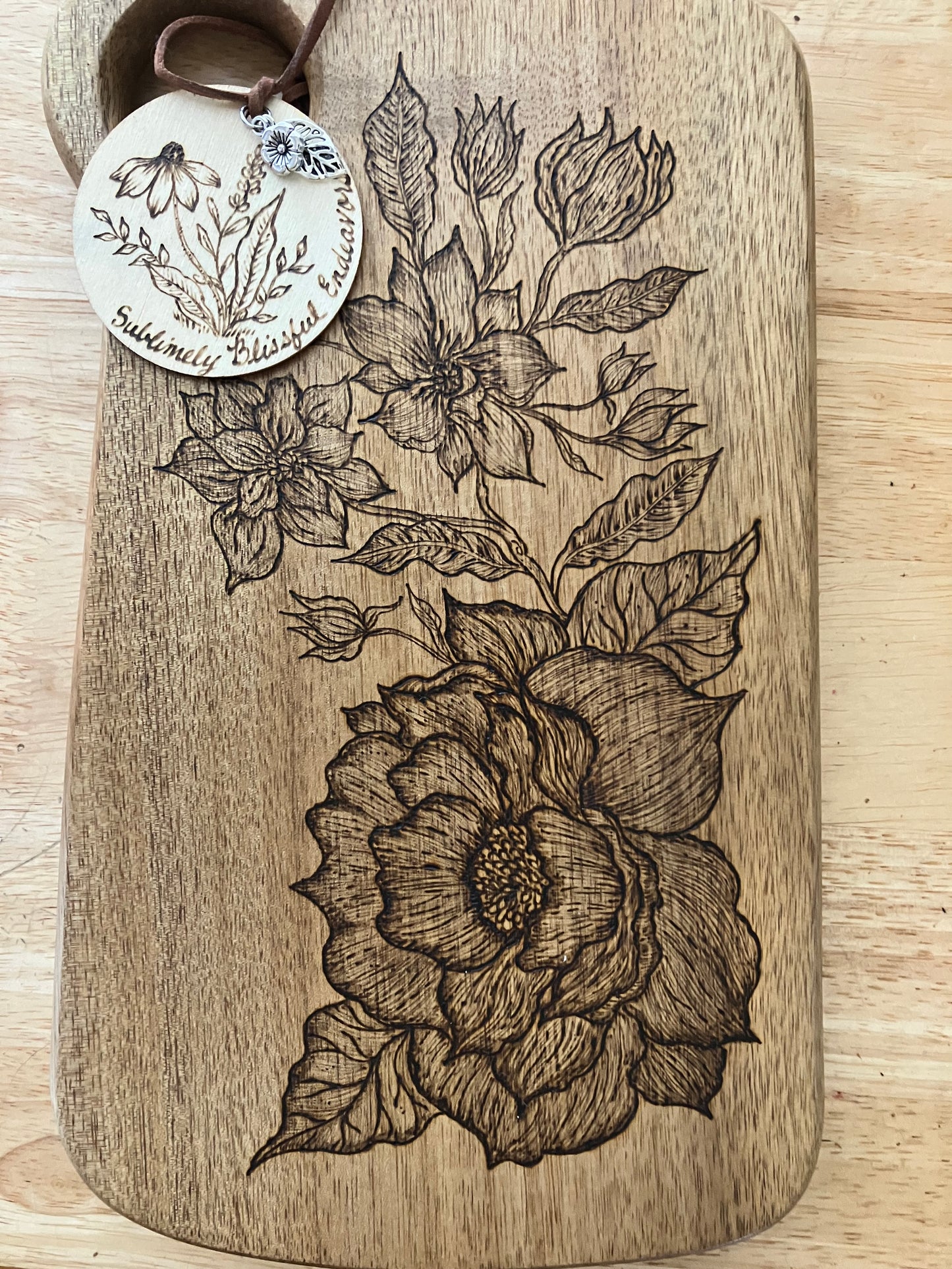 Cutting Board with Local Artist Hand pyroart deisgn