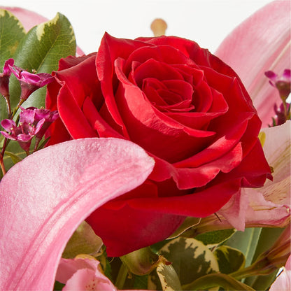 Lucky in Love Bouquet – XOXO FLORALS & WINE, Newark OH
