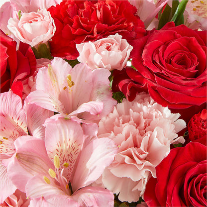 Candy Kisses Bouquet – XOXO FLORALS & WINE, Newark OH