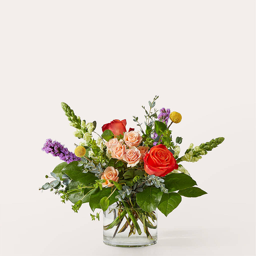 The Standout Bouquet – XOXO FLORALS & WINE, Newark OH