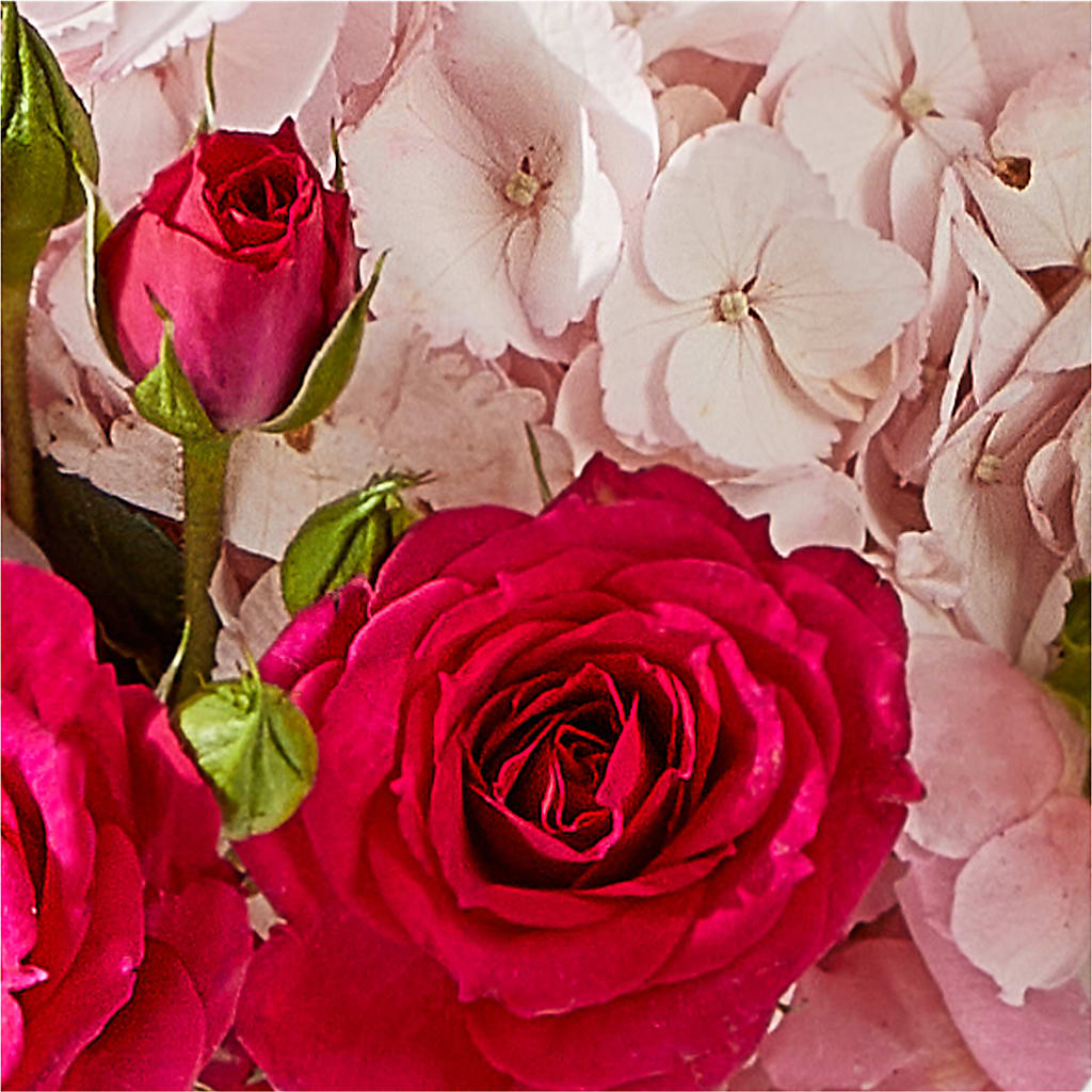 Glitz & Glam Bouquet – XOXO FLORALS & WINE, Newark OH