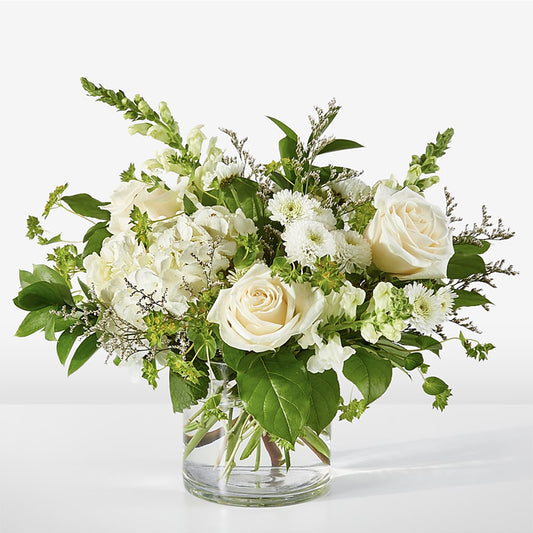Hint of Vanilla Bouquet – XOXO FLORALS & WINE, Newark OH