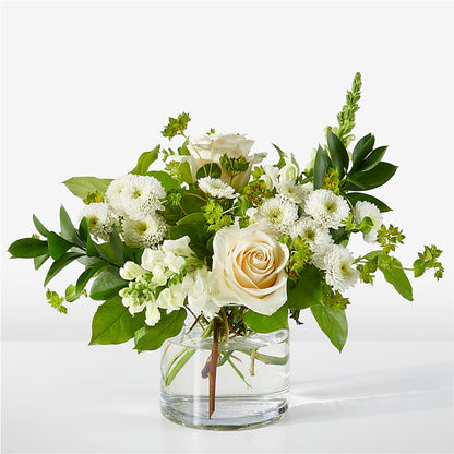 Hint of Vanilla Bouquet – XOXO FLORALS & WINE, Newark OH
